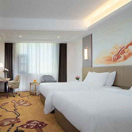 Vienna Hotels Cảnh Hồng Ngoại thất bức ảnh